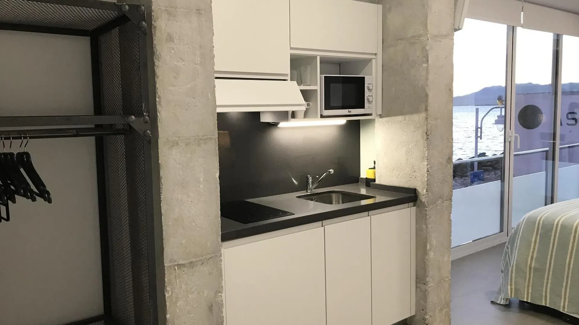 Apartamento Apartments-Oilan11 - Estudios En Primera Linea De Playa Pedregalejo Málaga