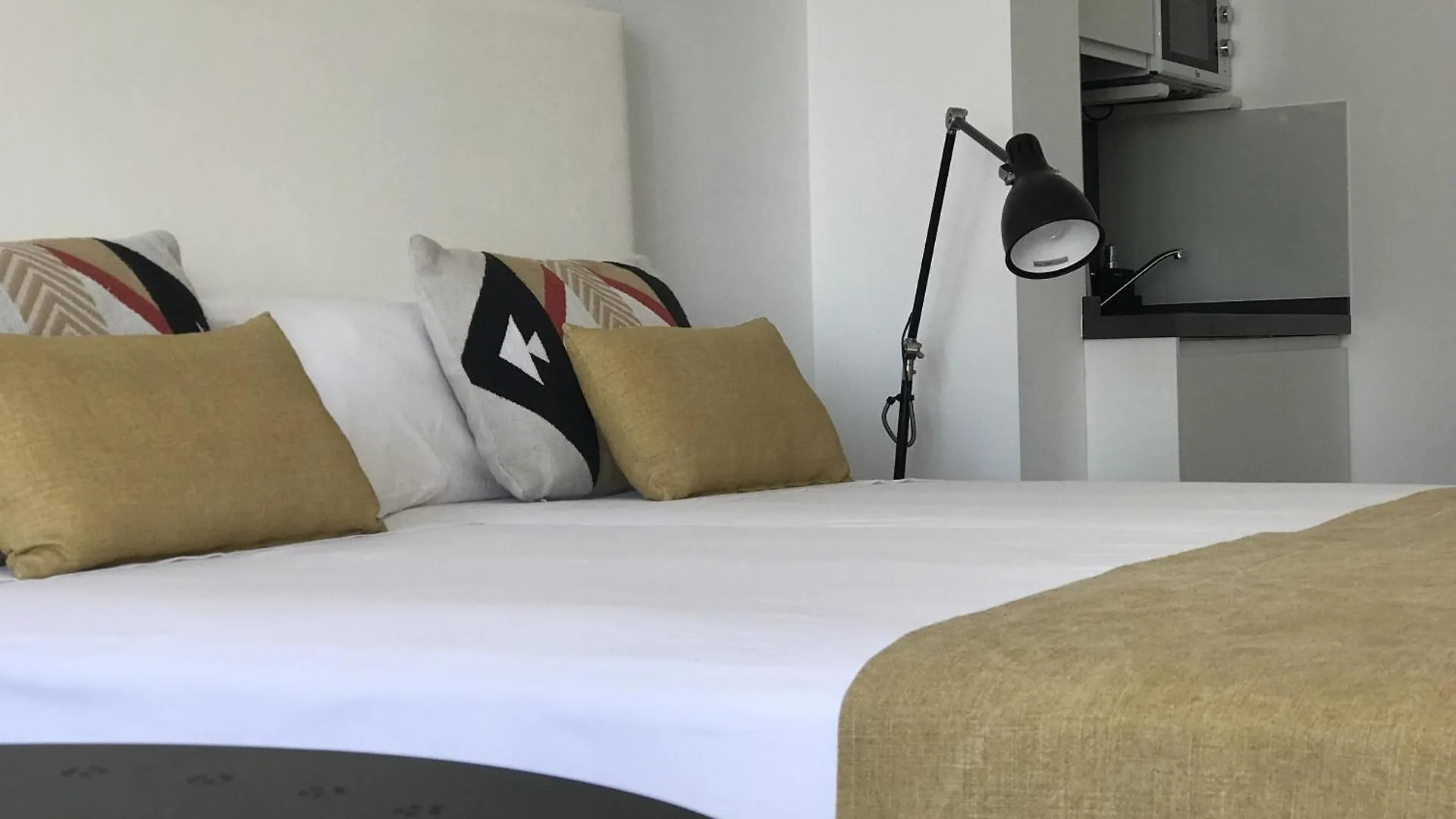 Apartment Apartments-Oilan11 - Estudios En Primera Linea De Playa Pedregalejo Malaga Spain